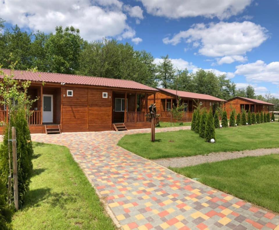 Liman Park Eco Hotel Stara Zbur'yivka Buitenkant foto