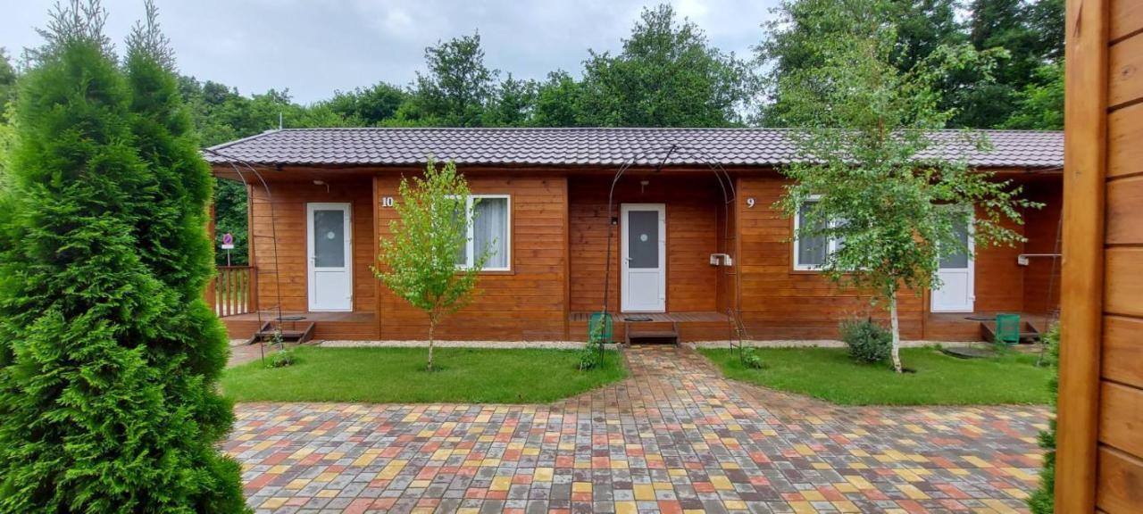 Liman Park Eco Hotel Stara Zbur'yivka Buitenkant foto